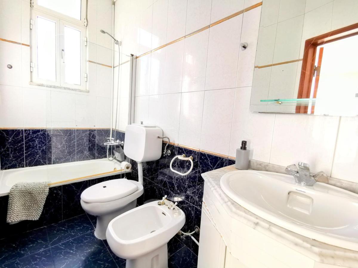 Tradicional Portuguese Apartment Lisboa Kültér fotó